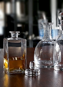 Carafes & Decanters